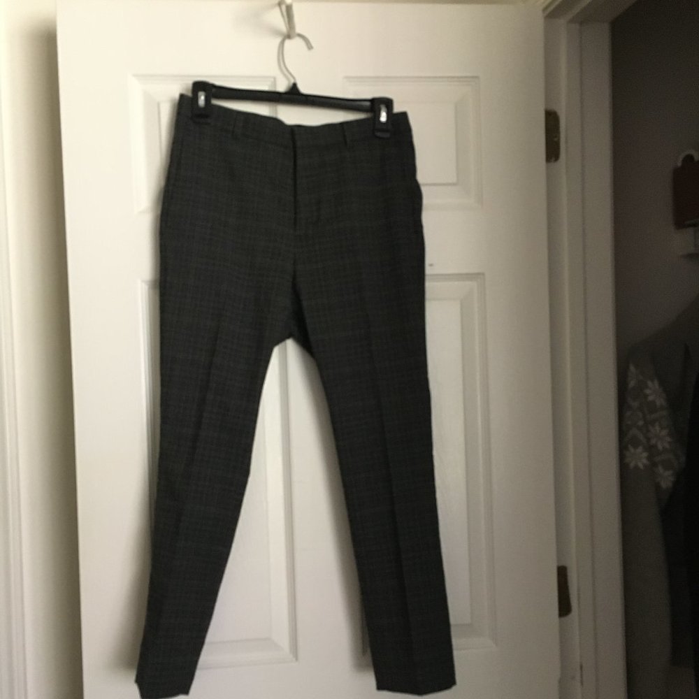 Men's H&M Skinny Fit Gray Plaid Dress Pants, Size 28W